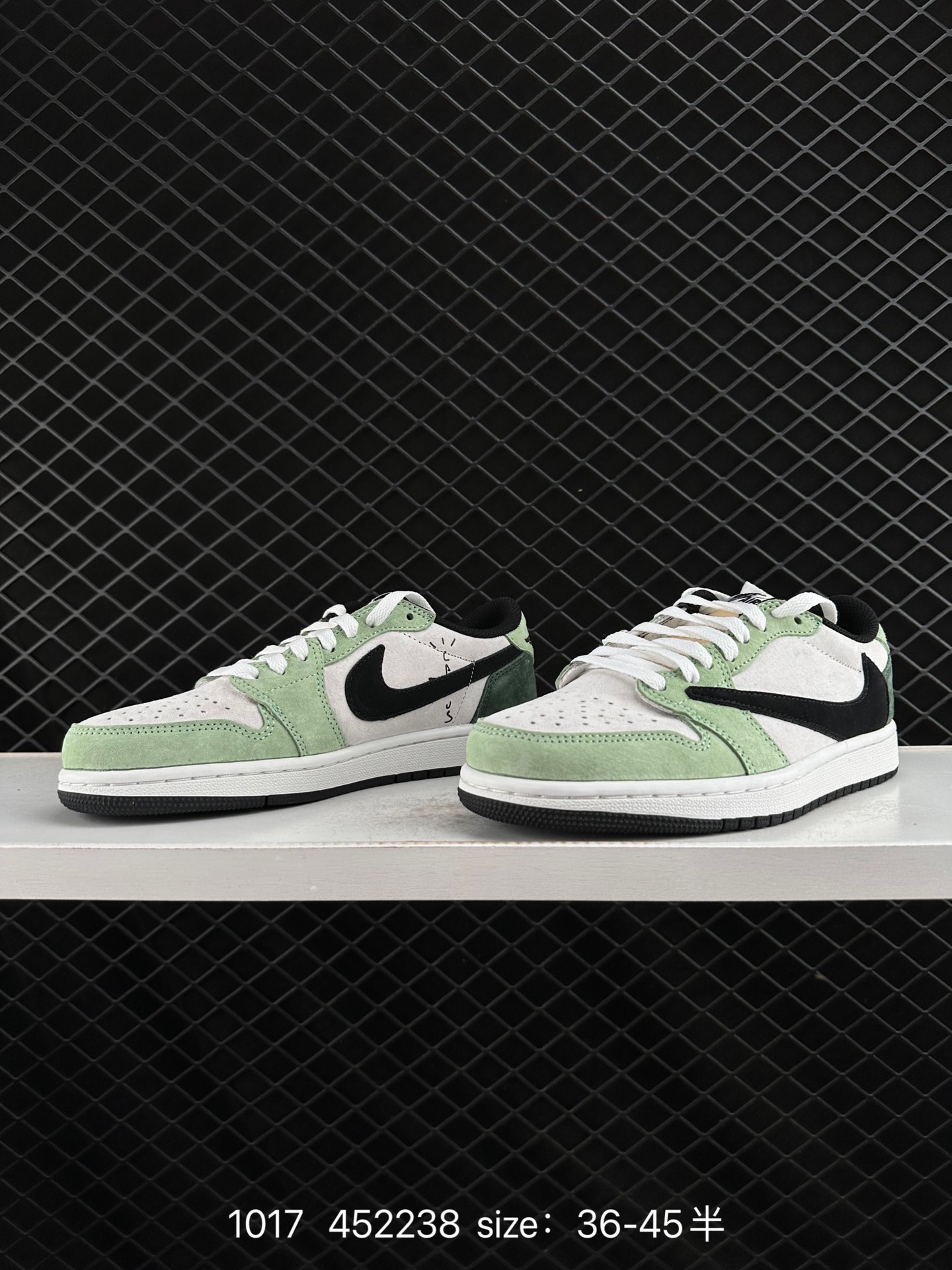 fragment design x Travis Scott x Nike Air Jordan 1 Low OG SP”Black/Green Toe“